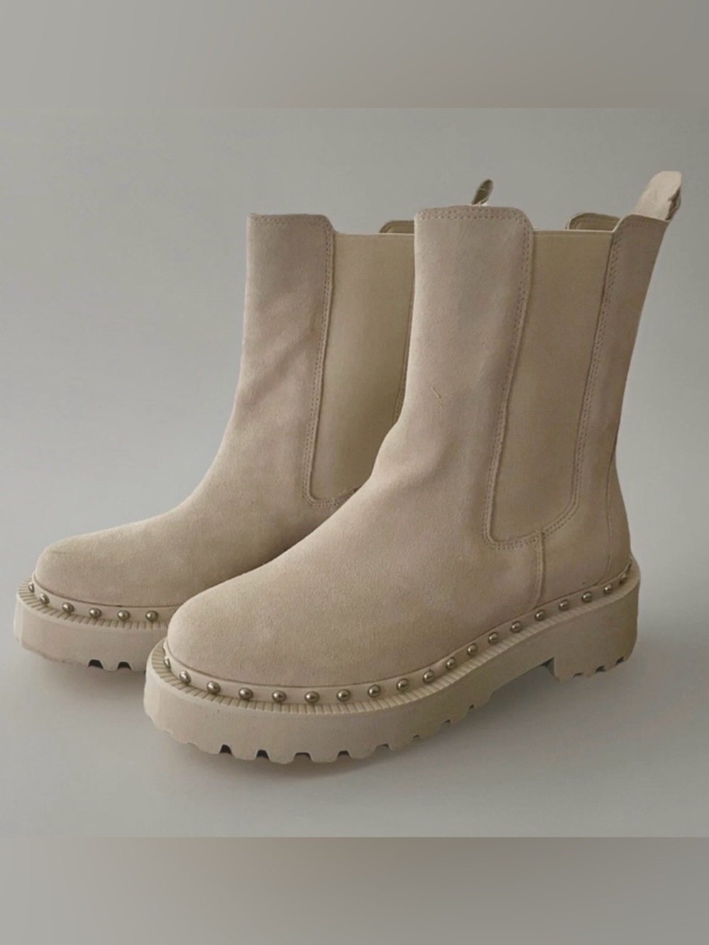 VC Meendey - Milky White Verona Studded Combat/ Punk Lug Sole Boot Sz 10 NIB
